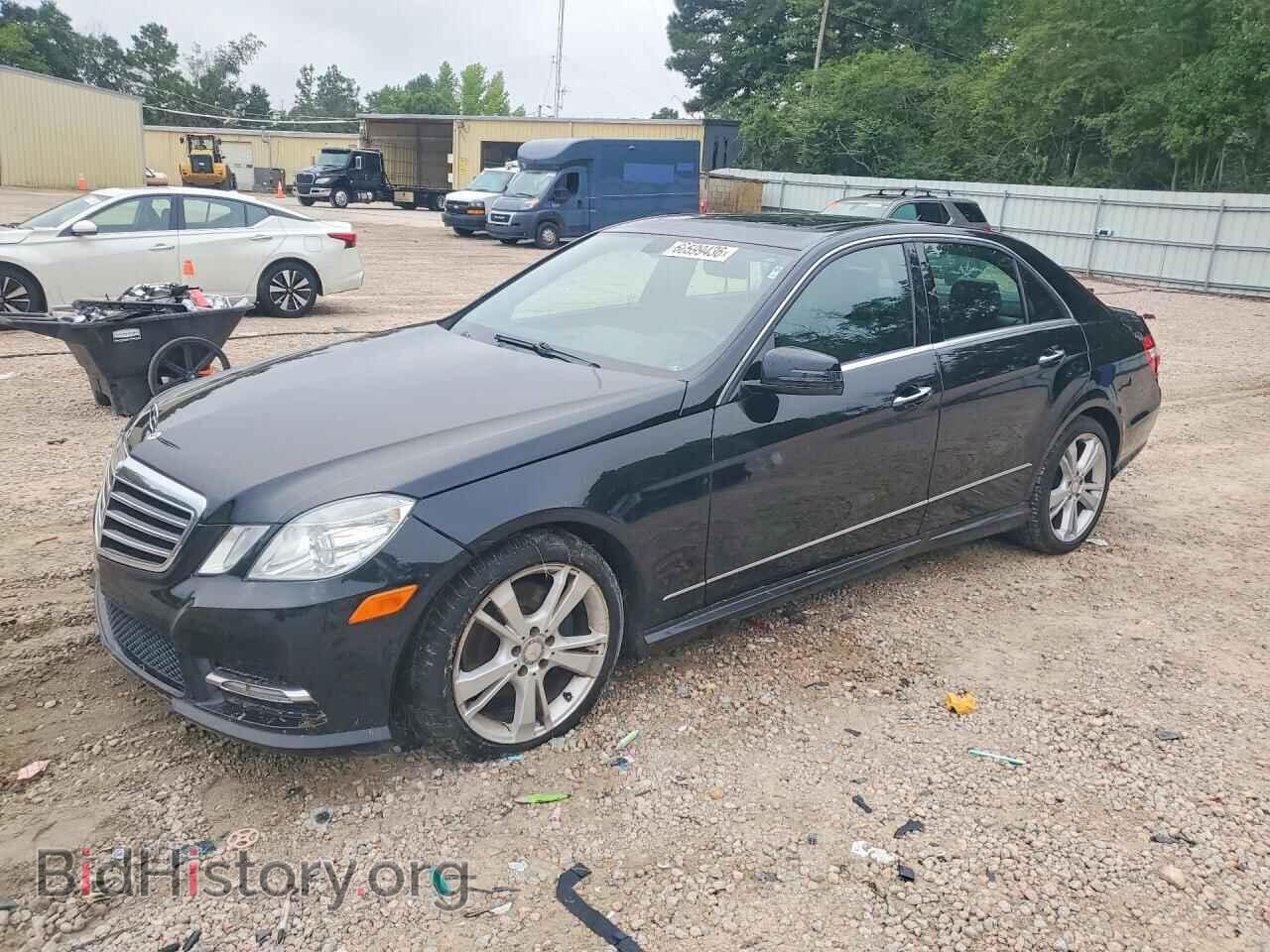 Photo WDDHF8JB9DA731905 - MERCEDES-BENZ E-CLASS 2013