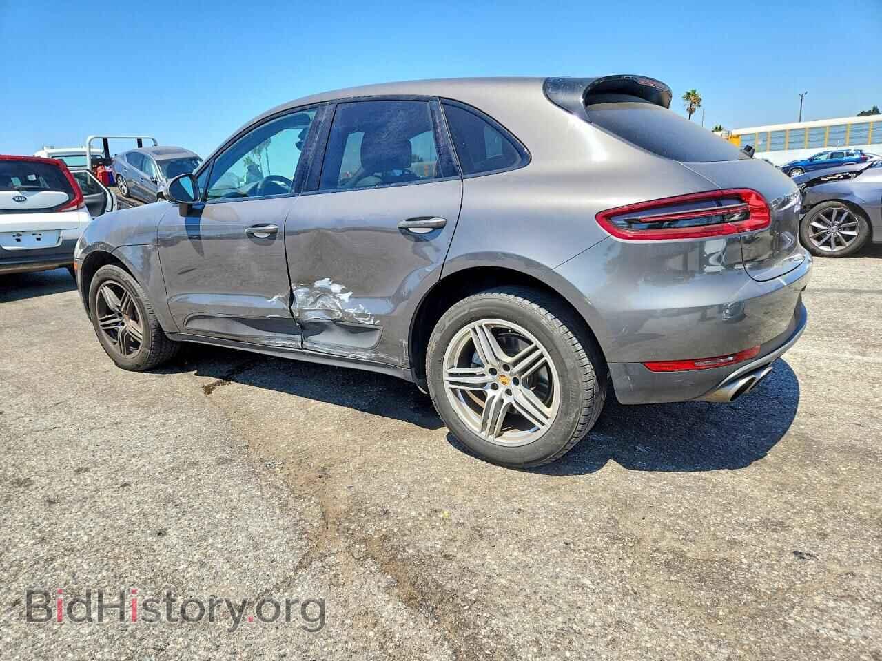 2018 PORSCHE MACAN - VIN: WP1AB2A53JLB32771 - Photo 2