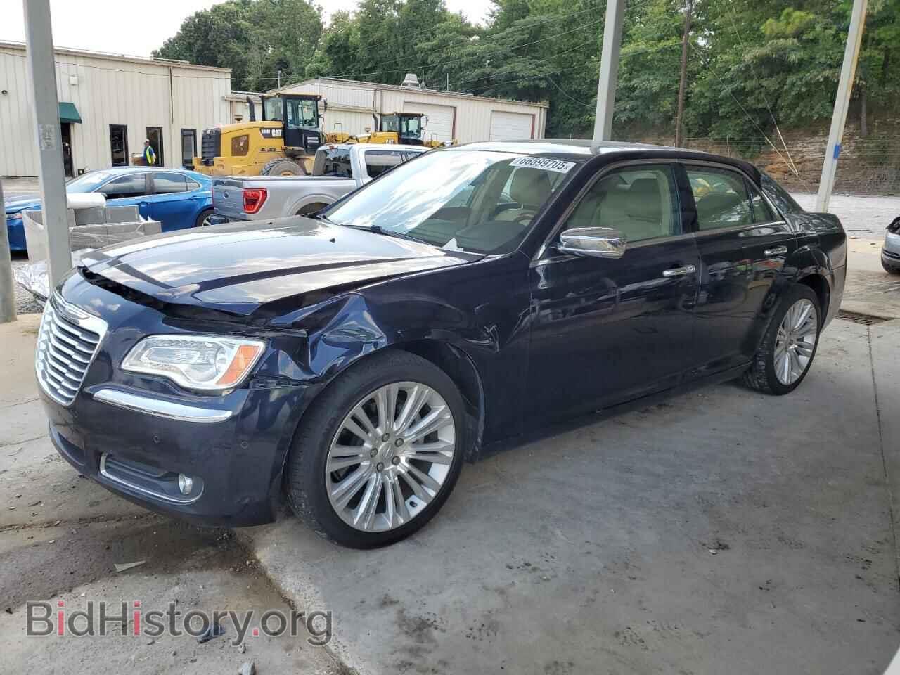 Photo 2C3CA6CT5BH536724 - CHRYSLER 300 2011