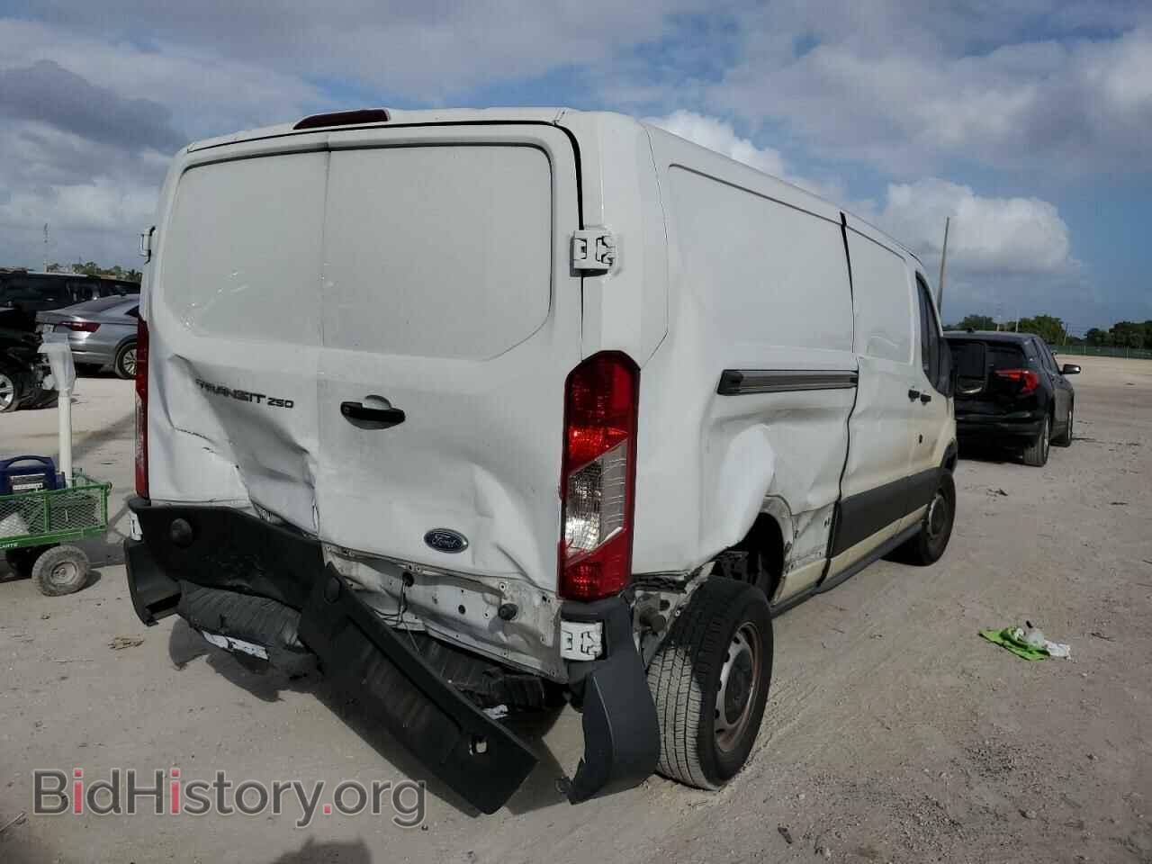 2019 FORD TRANSIT - VIN: 1FTYR2YM9KKA17625 - Фото 4