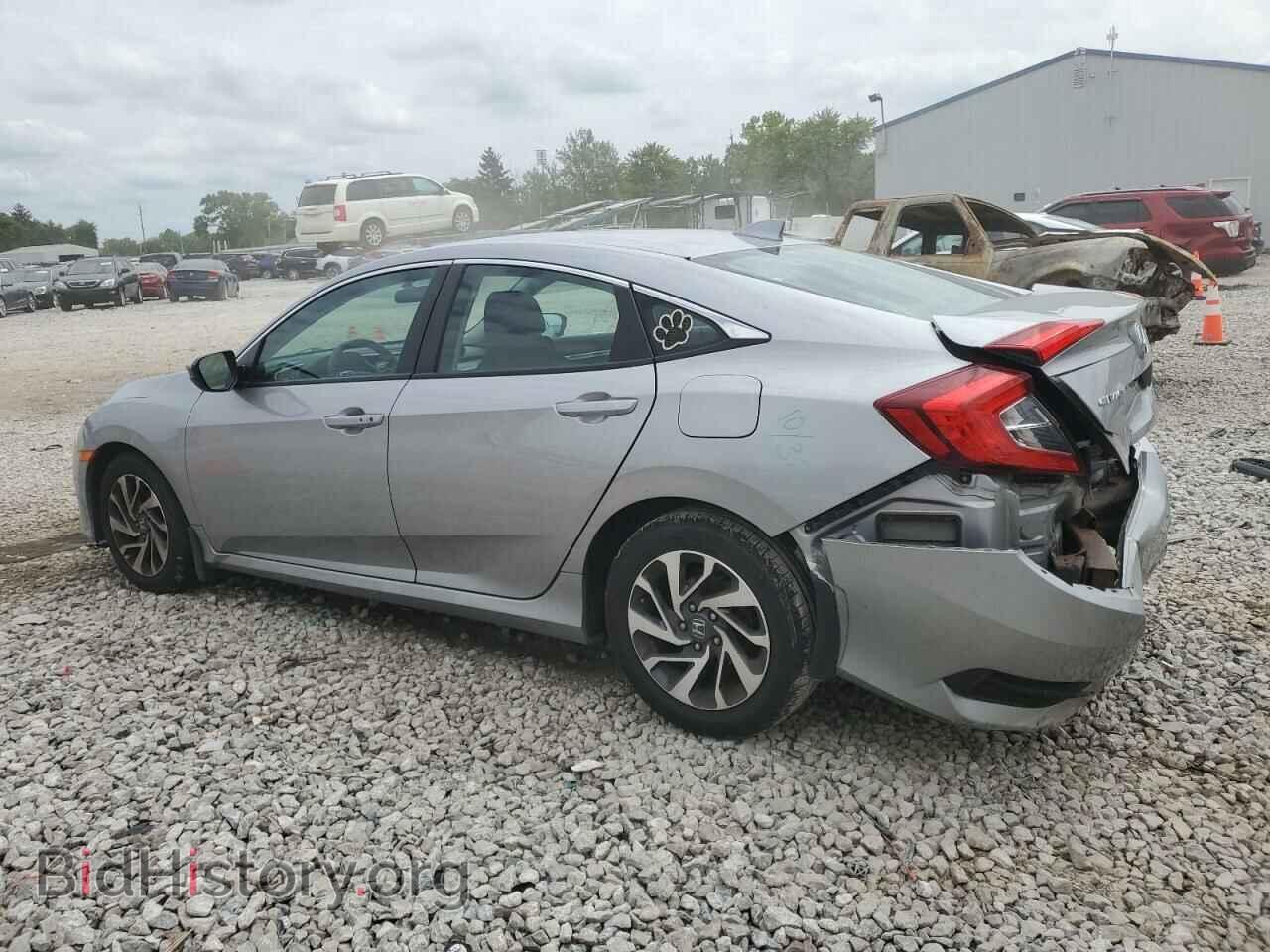 2018 HONDA CIVIC - VIN: 19XFC2F72JE022995 - Photo 2