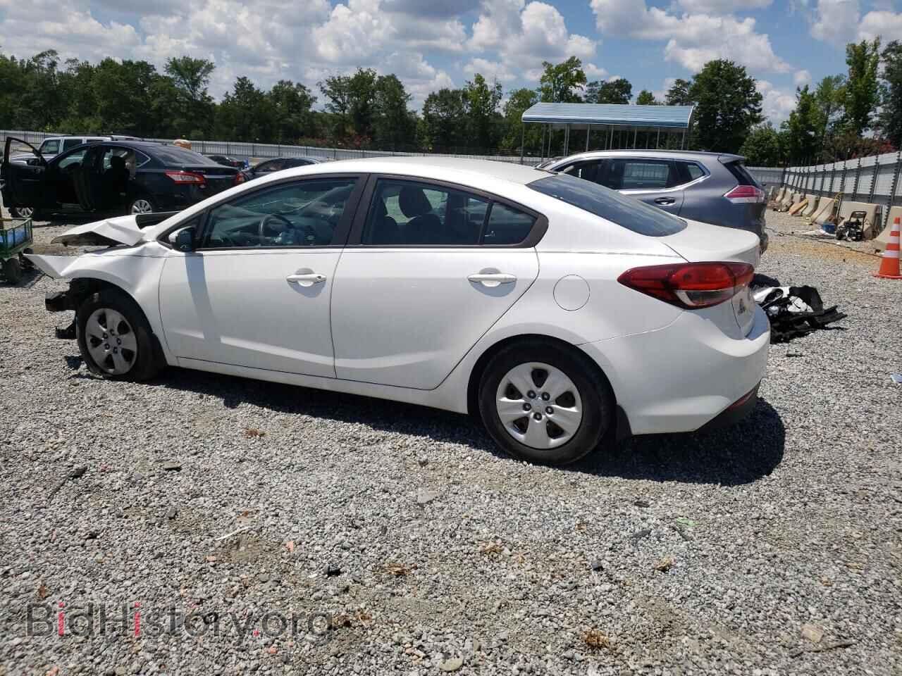2017 KIA FORTE - VIN: 3KPFL4A75HE125910 - Фото 2