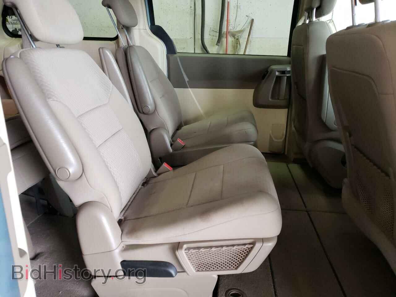 2010 CHRYSLER MINIVAN - VIN: 2A4RR5D1XAR357863 - Фото 6