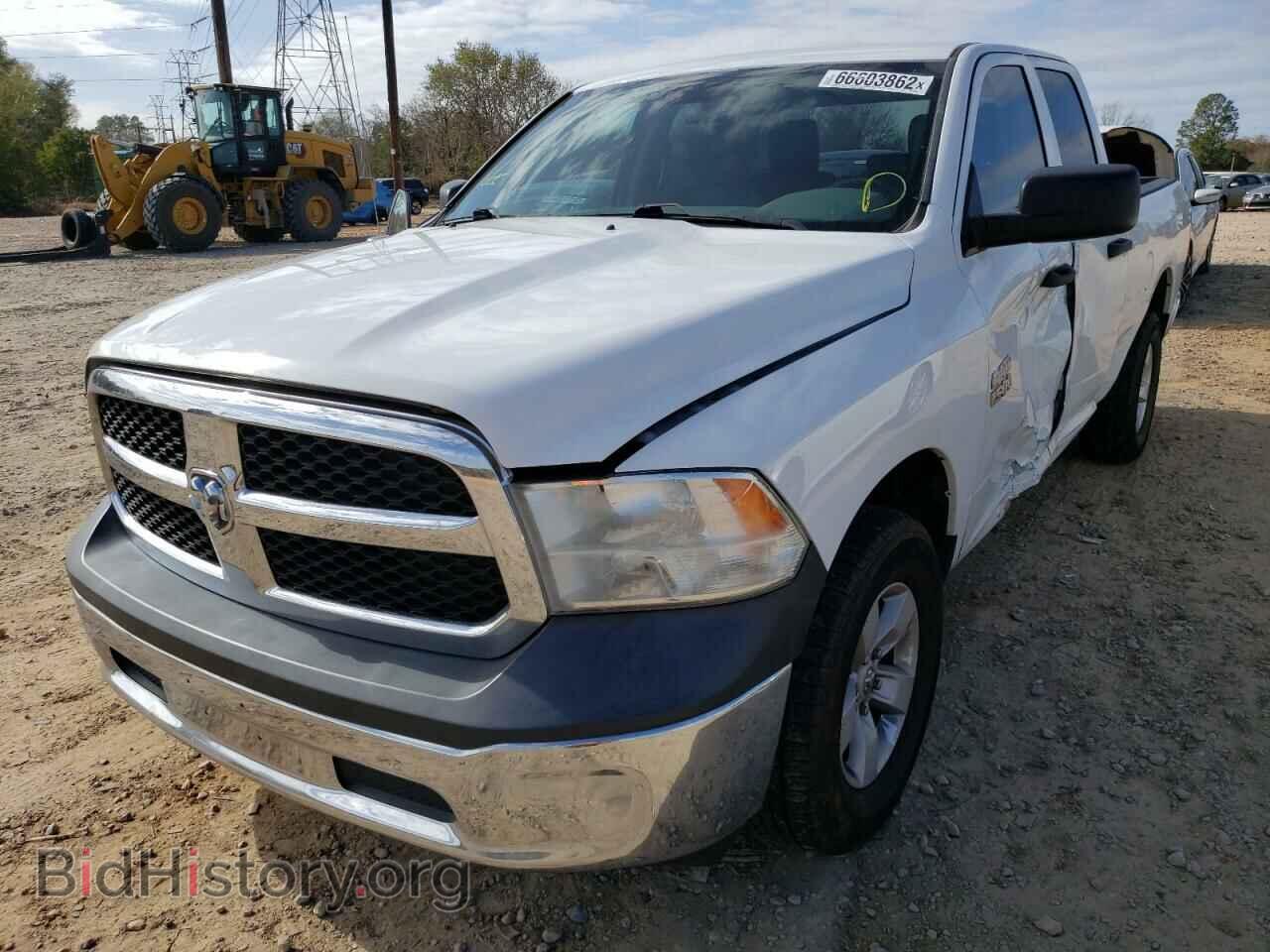 2017 RAM 1500 - VIN: 1C6RR7FG3HS829968 - Фото 2