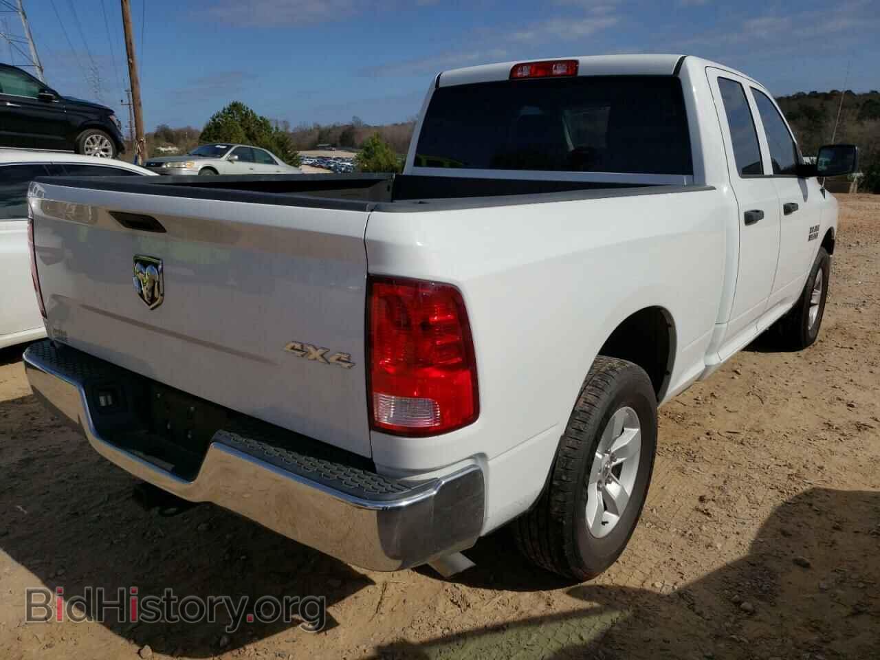 2017 RAM 1500 - VIN: 1C6RR7FG3HS829968 - Фото 4