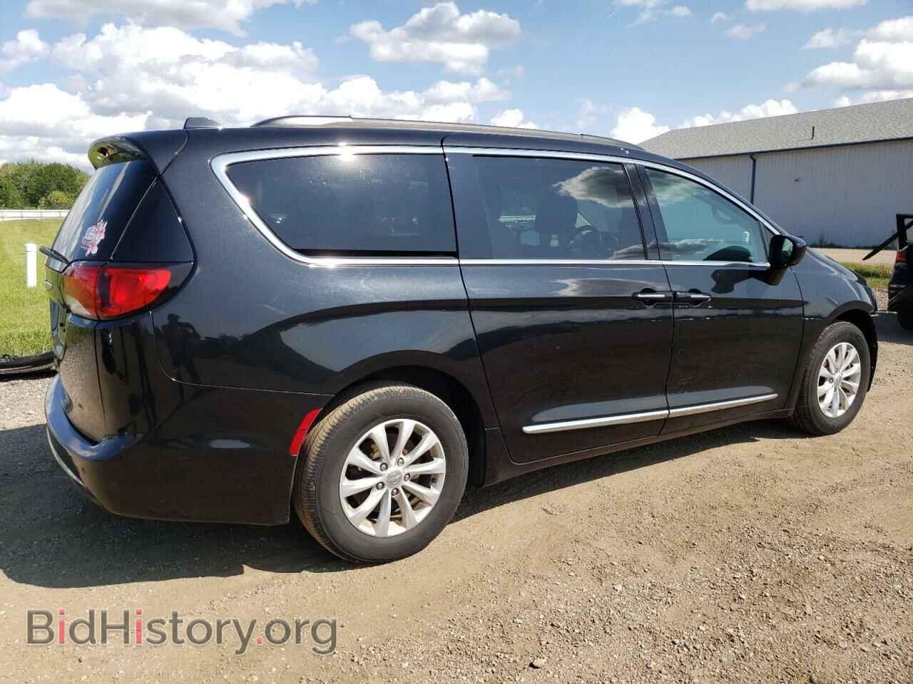 2017 CHRYSLER PACIFICA - VIN: 2C4RC1BG7HR588141 - Photo 3