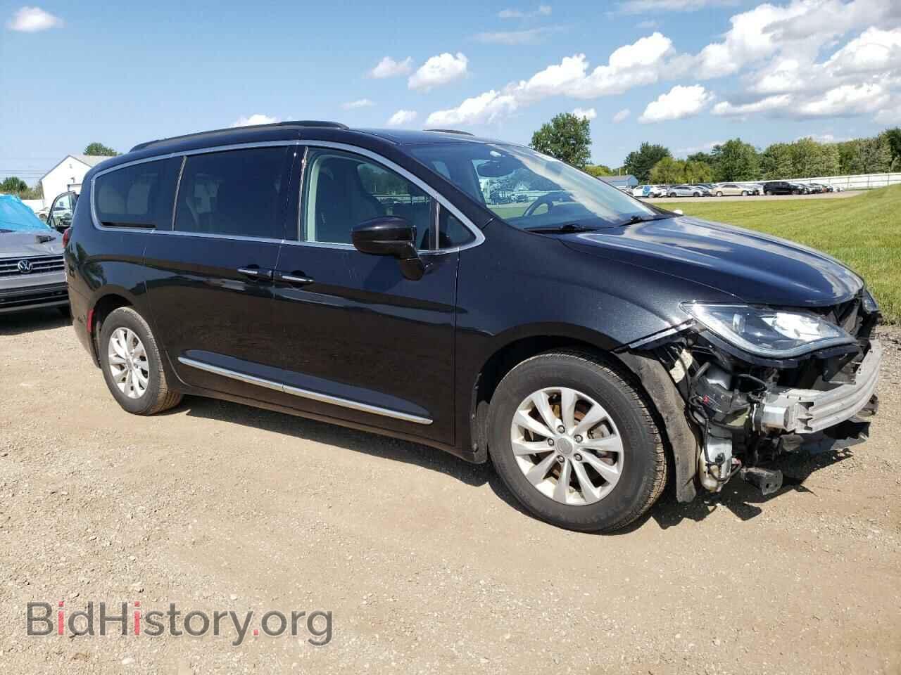 2017 CHRYSLER PACIFICA - VIN: 2C4RC1BG7HR588141 - Photo 4