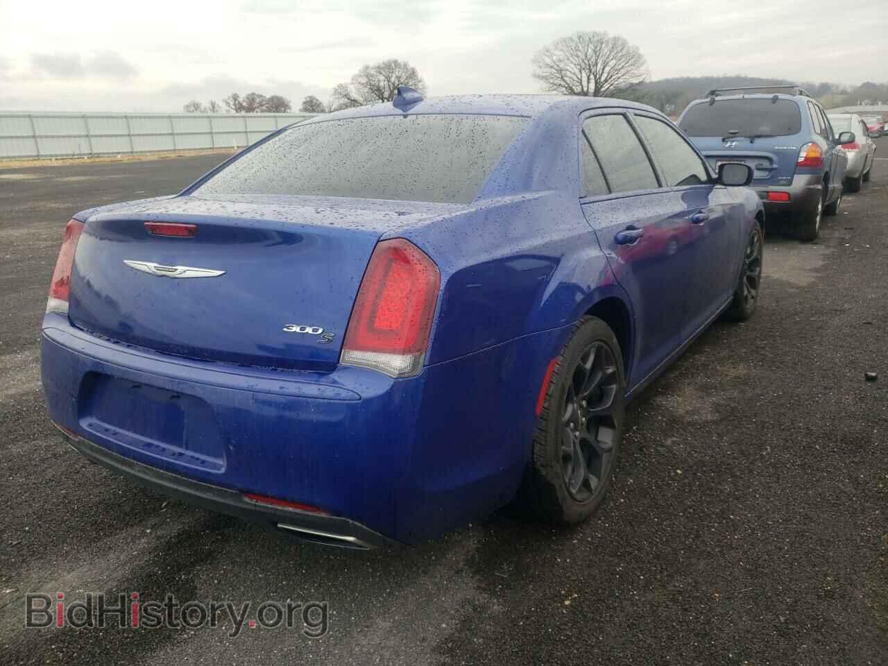 2019 CHRYSLER 300 - VIN: 2C3CCABG3KH577757 - Фото 4