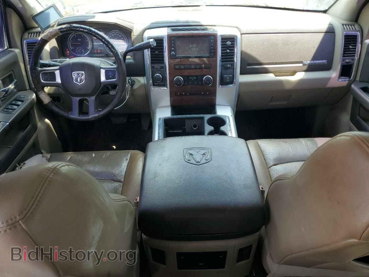 2011 DODGE All Models - VIN: 3D73Y4CL4BG506342 - Фото 8
