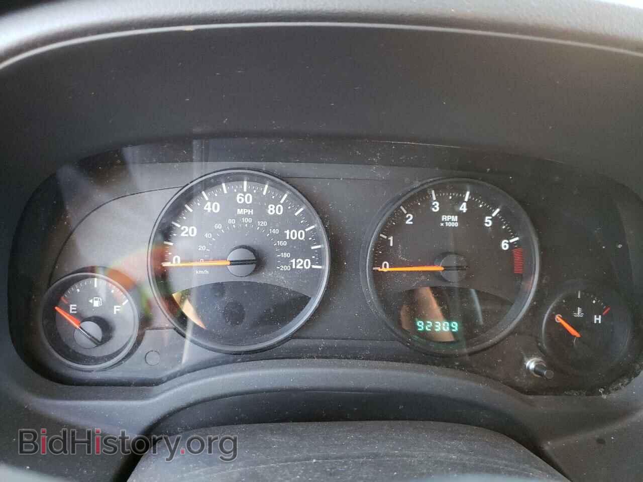 2012 JEEP COMPASS - VIN: 1C4NJDBB3CD584609 - Фото 8