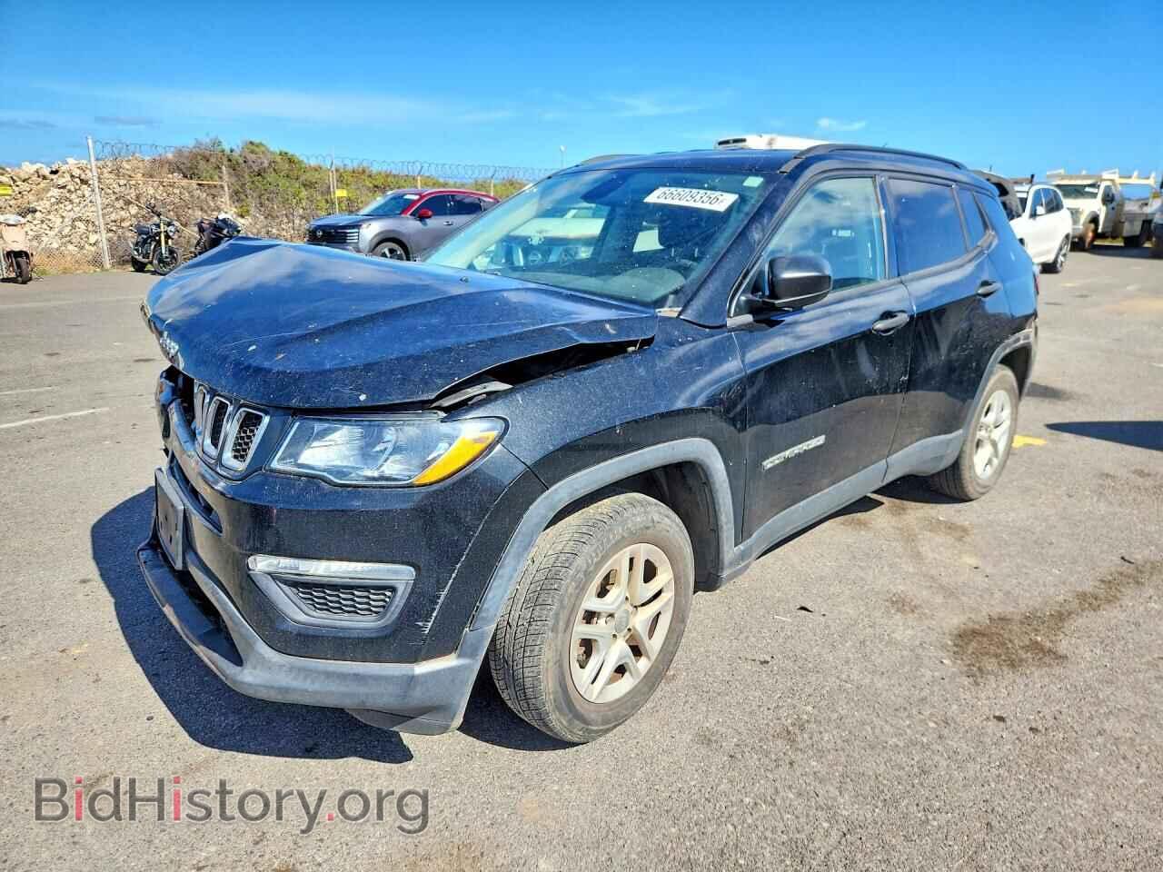 Photo 3C4NJCAB4HT658214 - JEEP COMPASS 2017