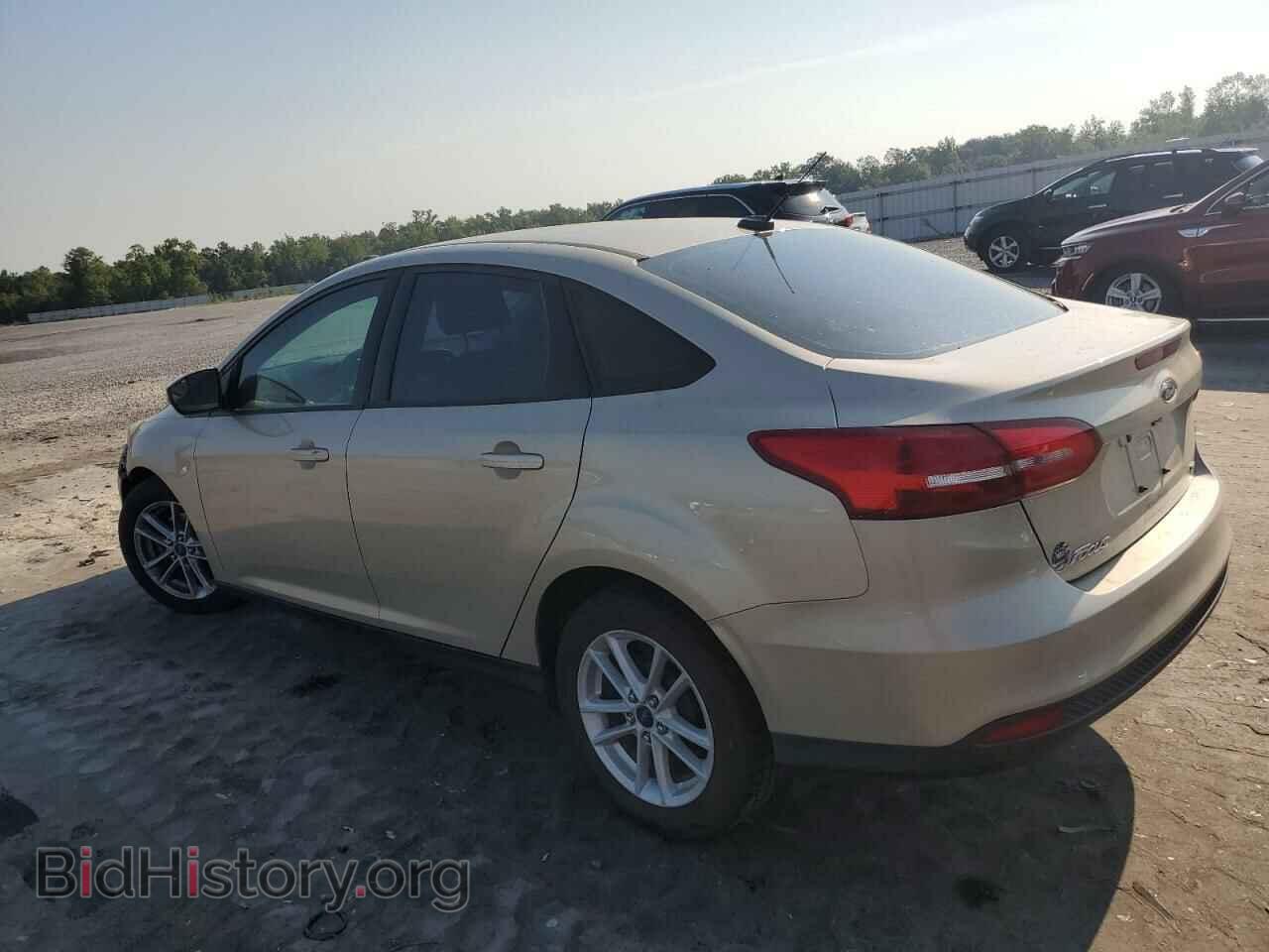 2017 FORD FOCUS - VIN: 1FADP3F26HL326960 - Фото 2