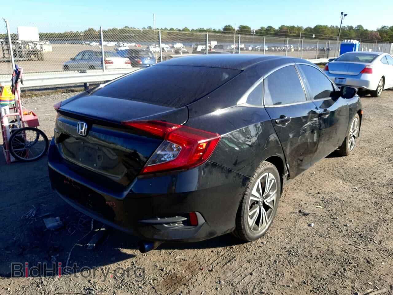2017 HONDA CIVIC - VIN: 19XFC2E58HE013857 - Фото 4
