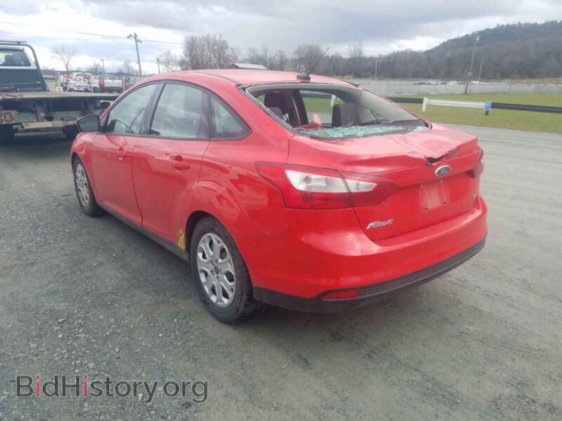 2012 Ford FOCUS (VIN 1FAHP3F25CL240579) — photo 3 of 10