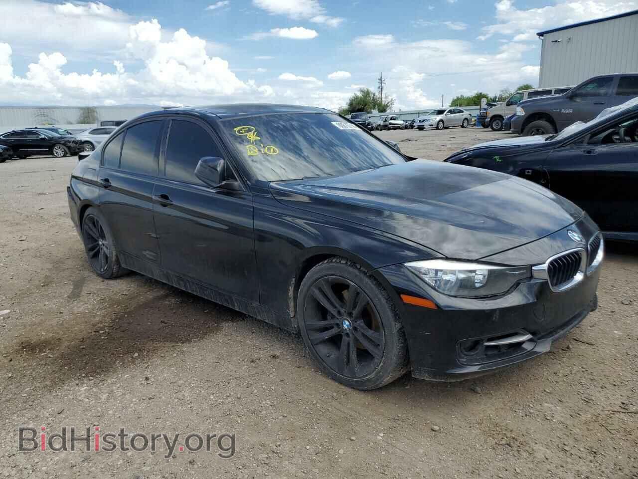 2013 BMW 3 SERIES - VIN: WBA3A5C55DF354580 - Фото 4