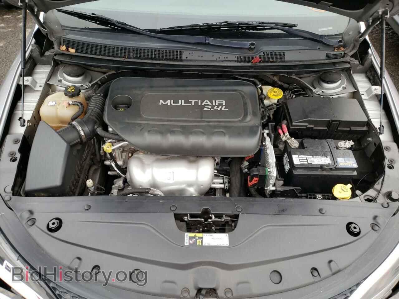 2015 CHRYSLER 200 - VIN: 1C3CCCAB7FN662602 - Photo 7