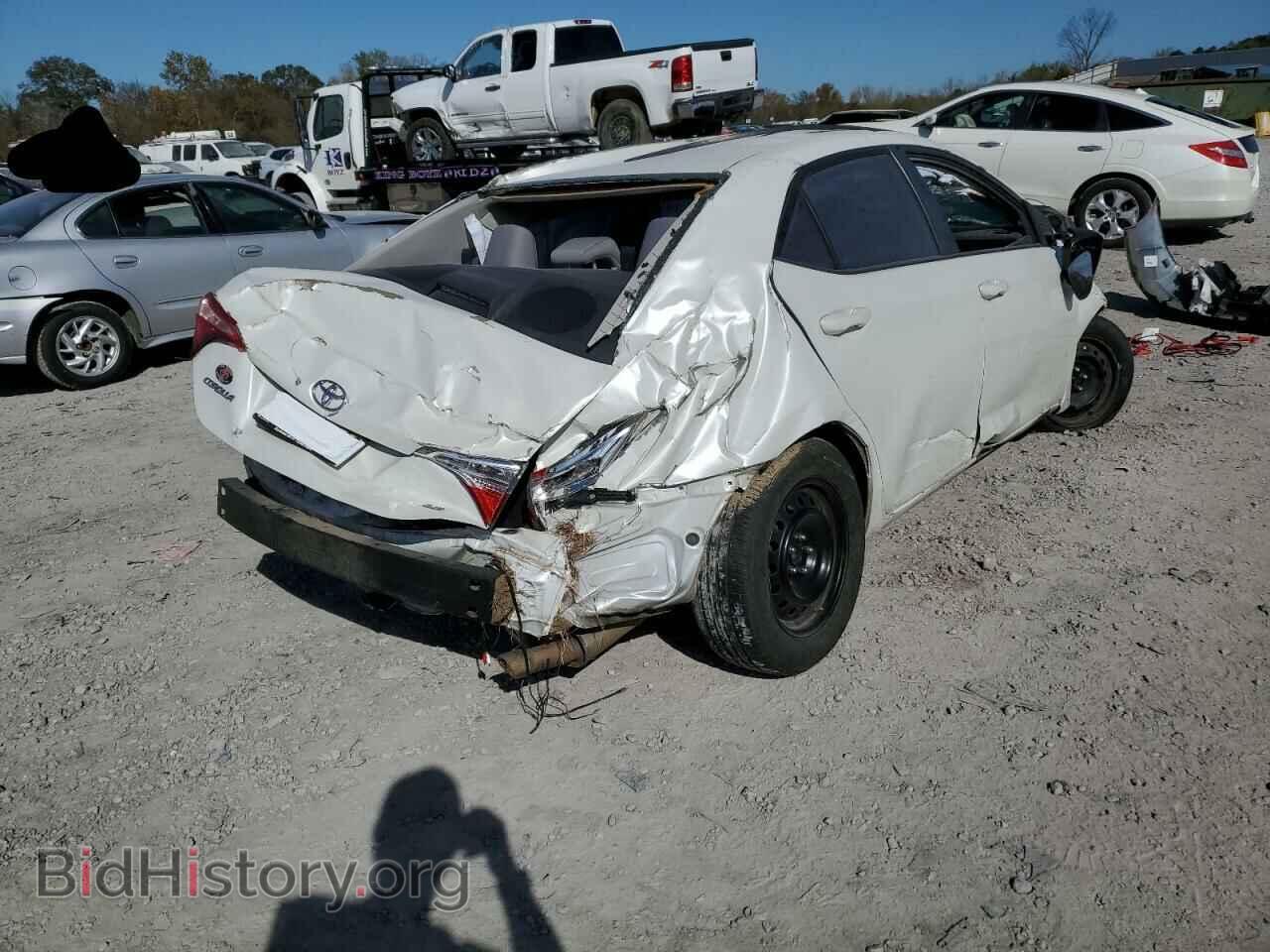 2017 TOYOTA COROLLA - VIN: 5YFBURHE1HP611772 - Фото 4