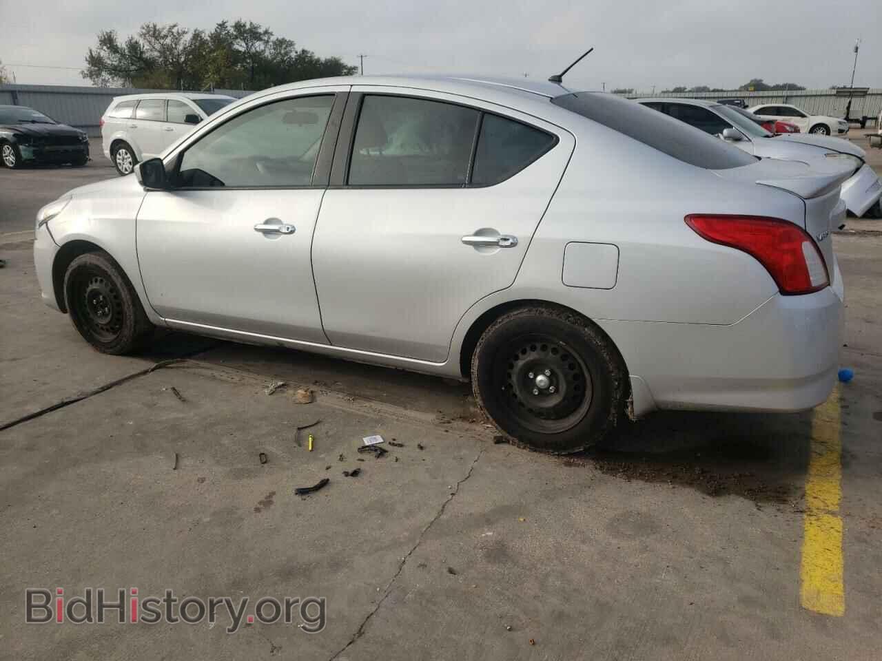 2016 NISSAN VERSA - VIN: 3N1CN7AP0GL865568 - Фото 2