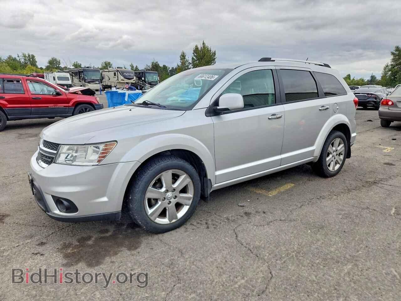 Фотография 3D4PH6FG4BT550602 - DODGE JOURNEY 2011