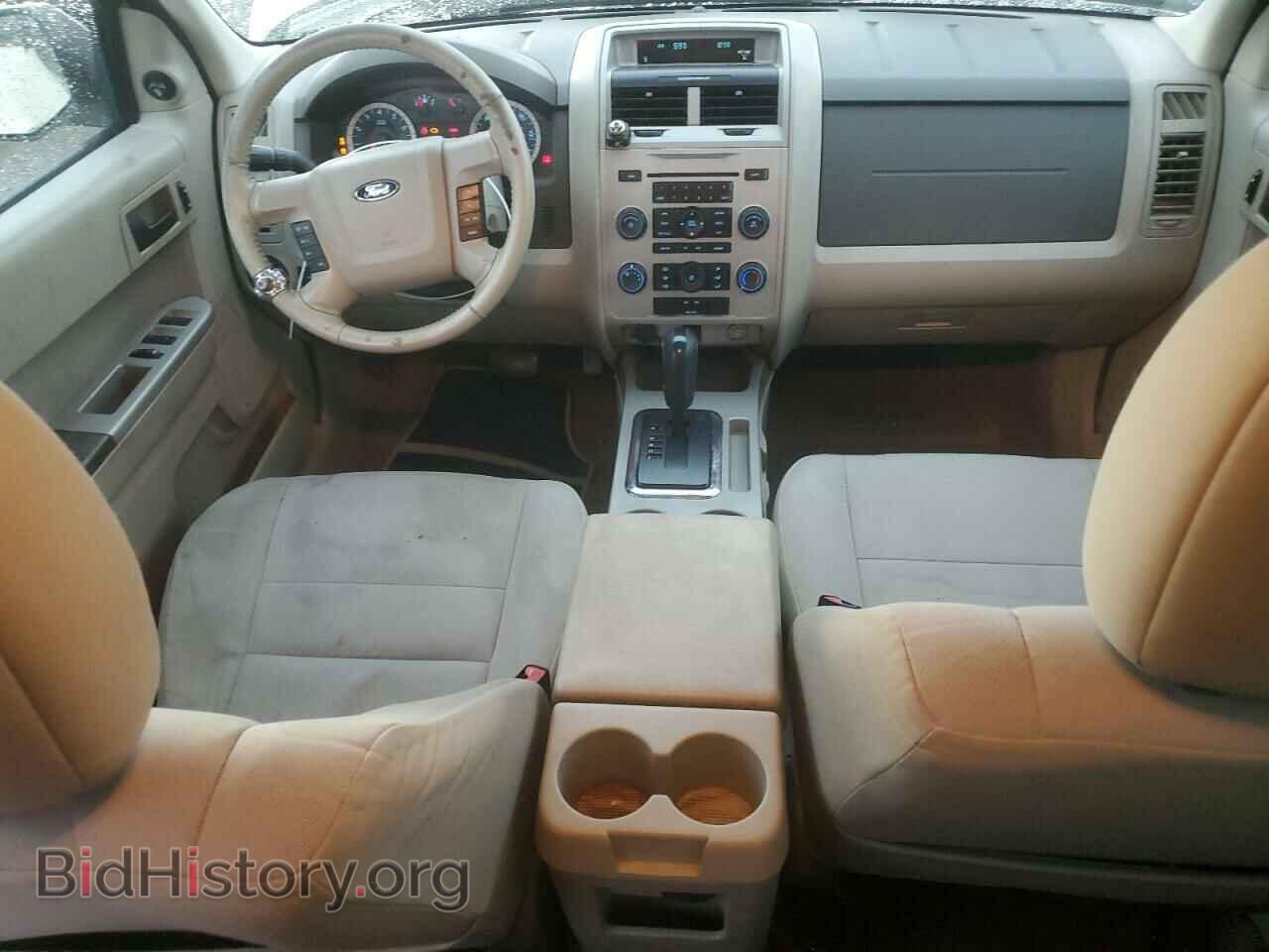 2011 FORD ESCAPE - VIN: 1FMCU0DG1BKC48866 - Photo 8