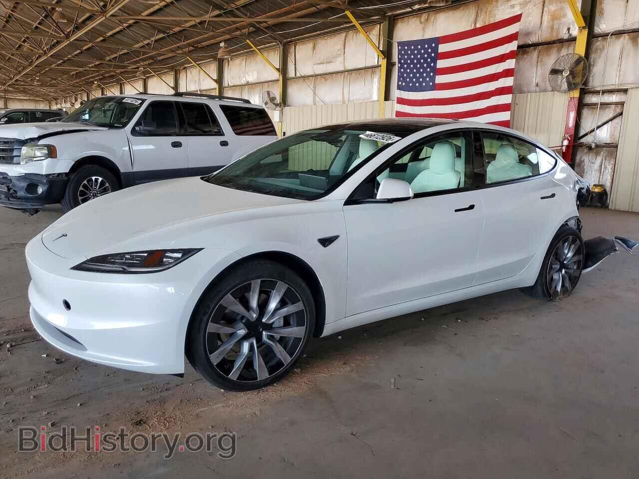 Фотография 5YJ3E1EA6RF872042 - TESLA MODEL 3 2024