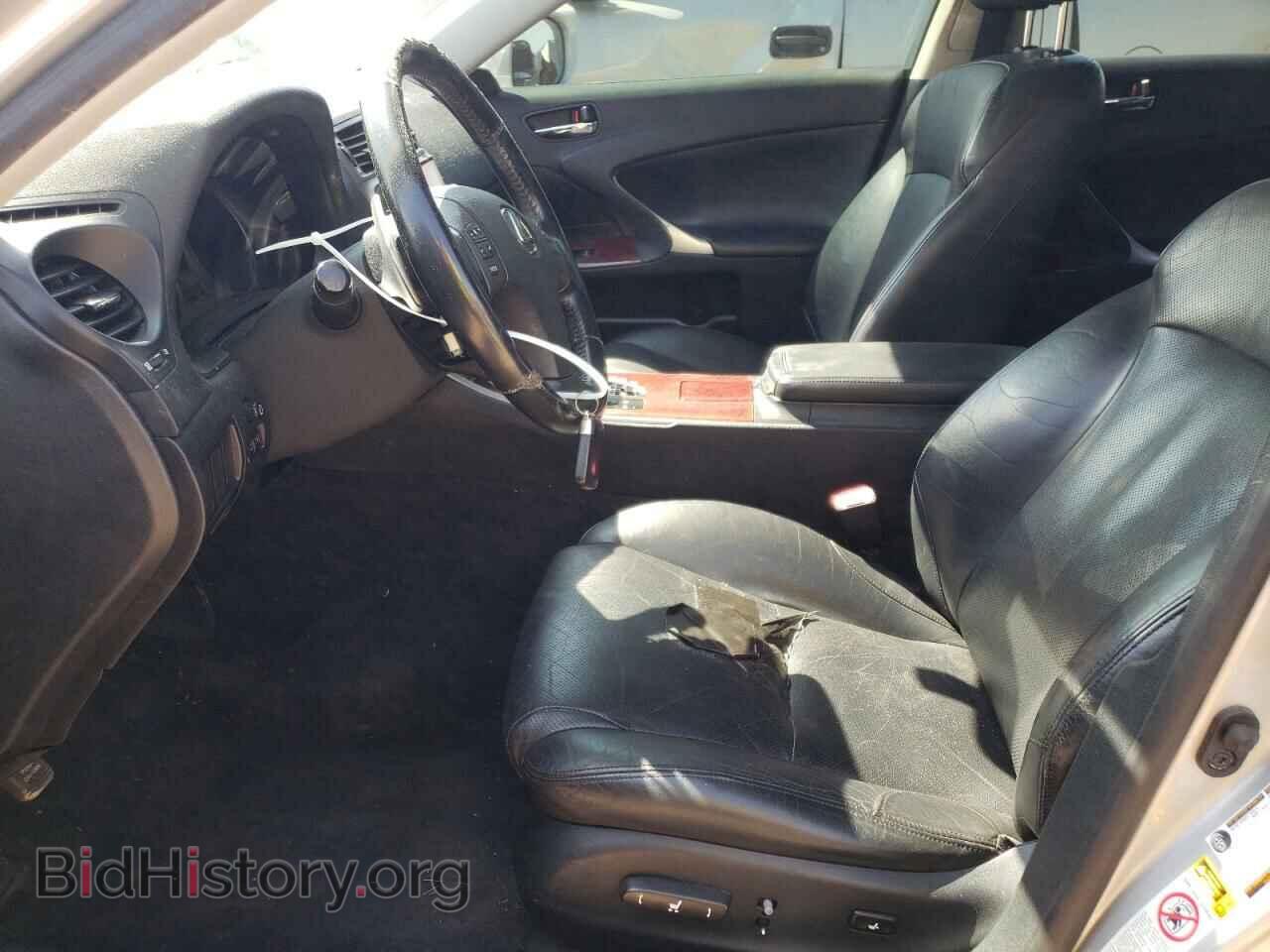 2007 LEXUS IS - VIN: JTHCK262X72012116 - Photo 7