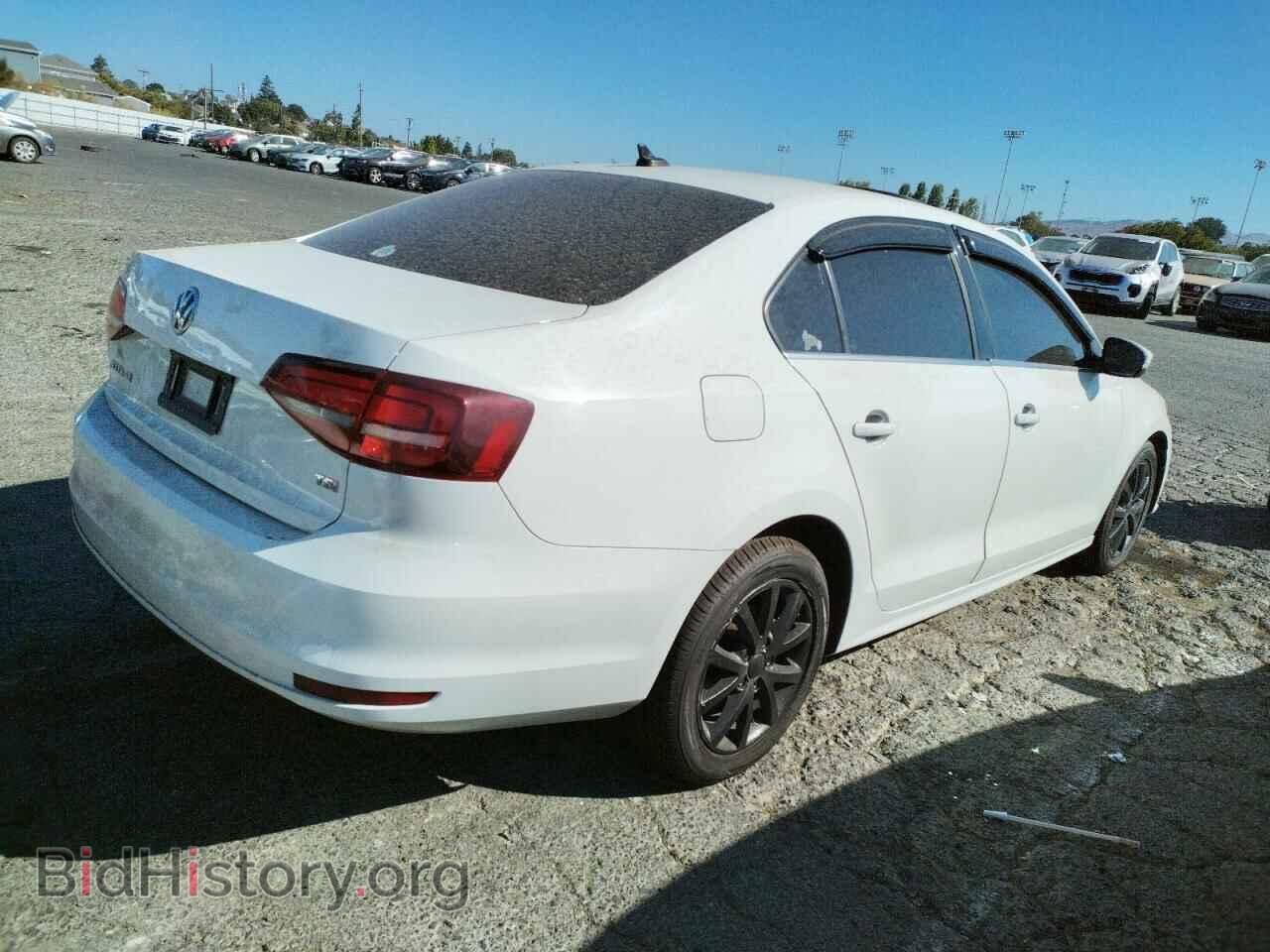 2017 VOLKSWAGEN JETTA - VIN: 3VWDB7AJ8HM320264 - Фото 3