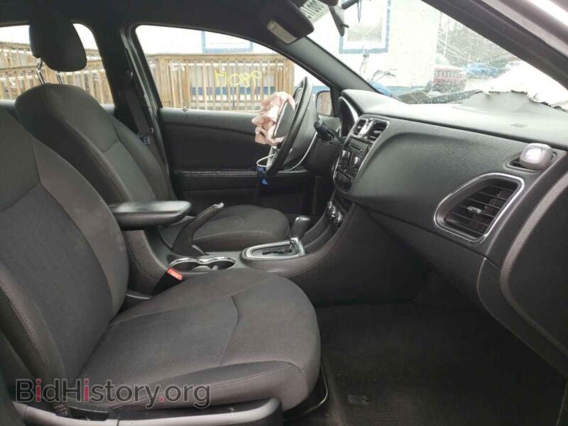2013 Chrysler 200 (VIN 1C3CCBBG4DN532164) — фото 5 из 10