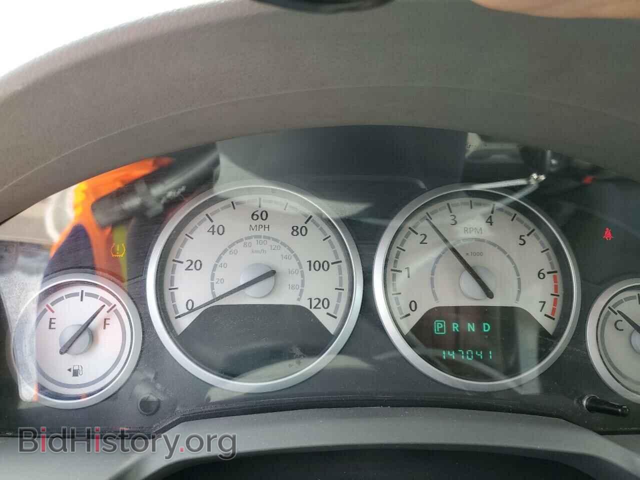 2008 CHRYSLER MINIVAN - VIN: 2A8HR44H88R799424 - Фото 9