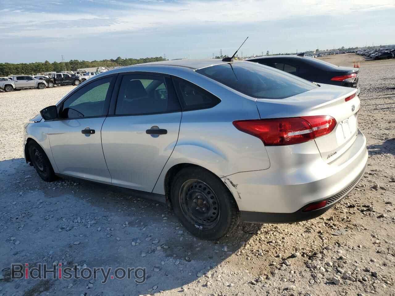 2016 FORD FOCUS - VIN: 1FADP3E22GL383141 - Фото 2