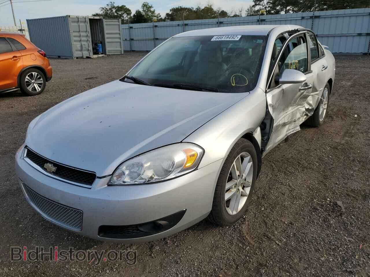 2013 CHEVROLET IMPALA - VIN: 2G1WC5E32D1104672 - Фото 2