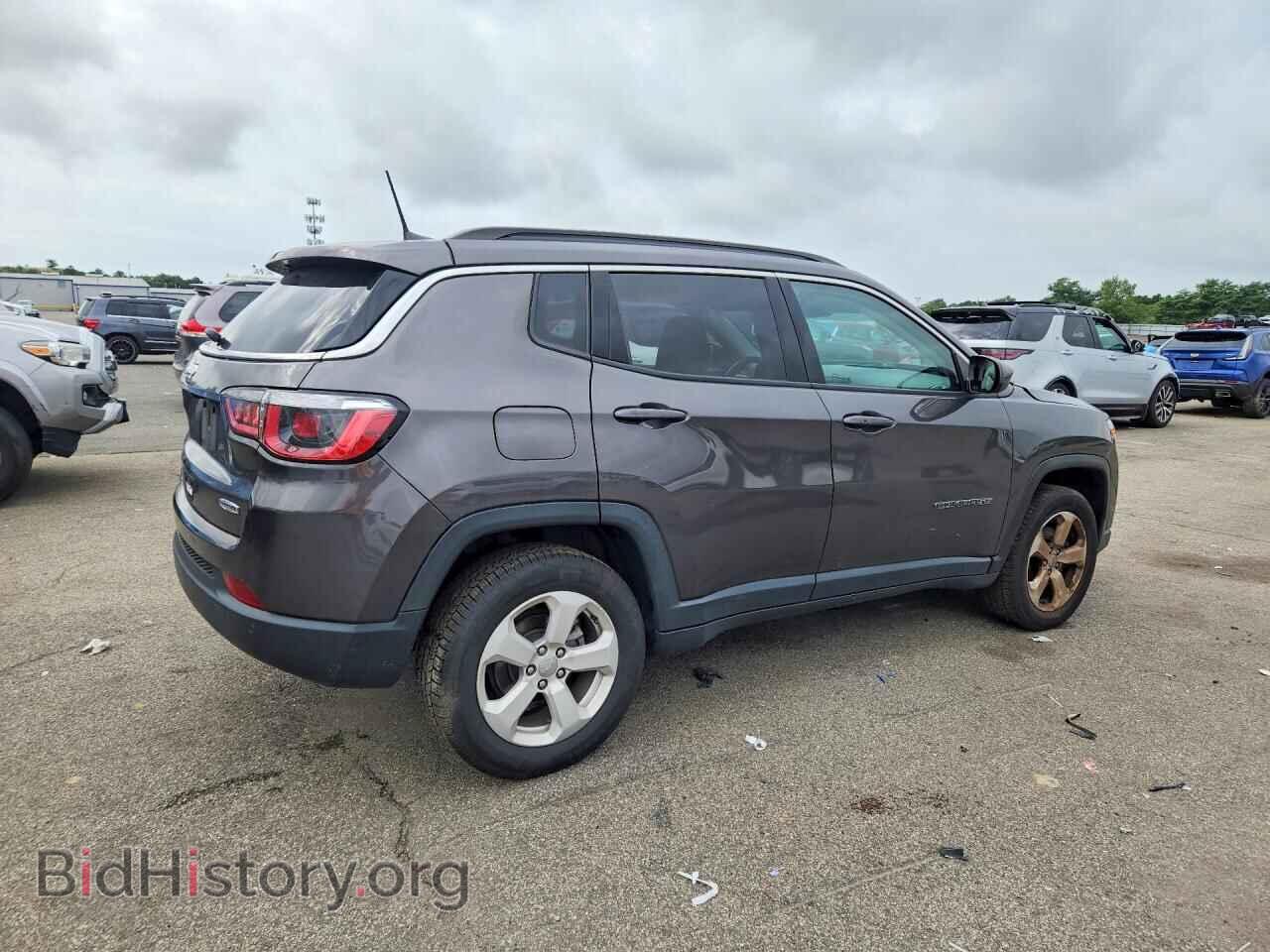 2019 JEEP COMPASS - VIN: 3C4NJDBB2KT776466 - Фото 3