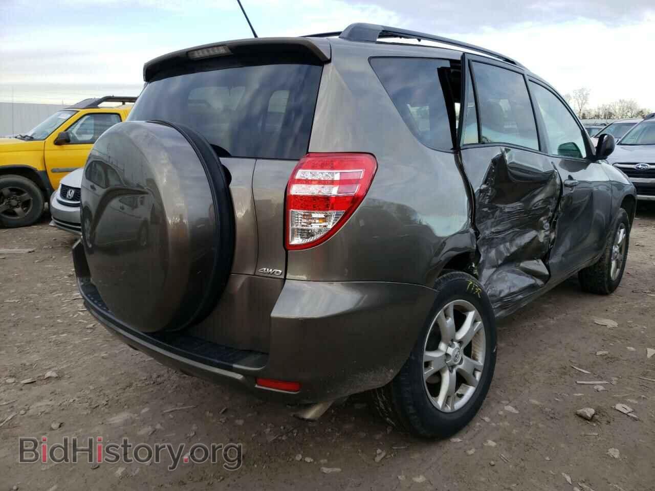 2011 TOYOTA RAV4 - VIN: 2T3BF4DV4BW121035 - Фото 4