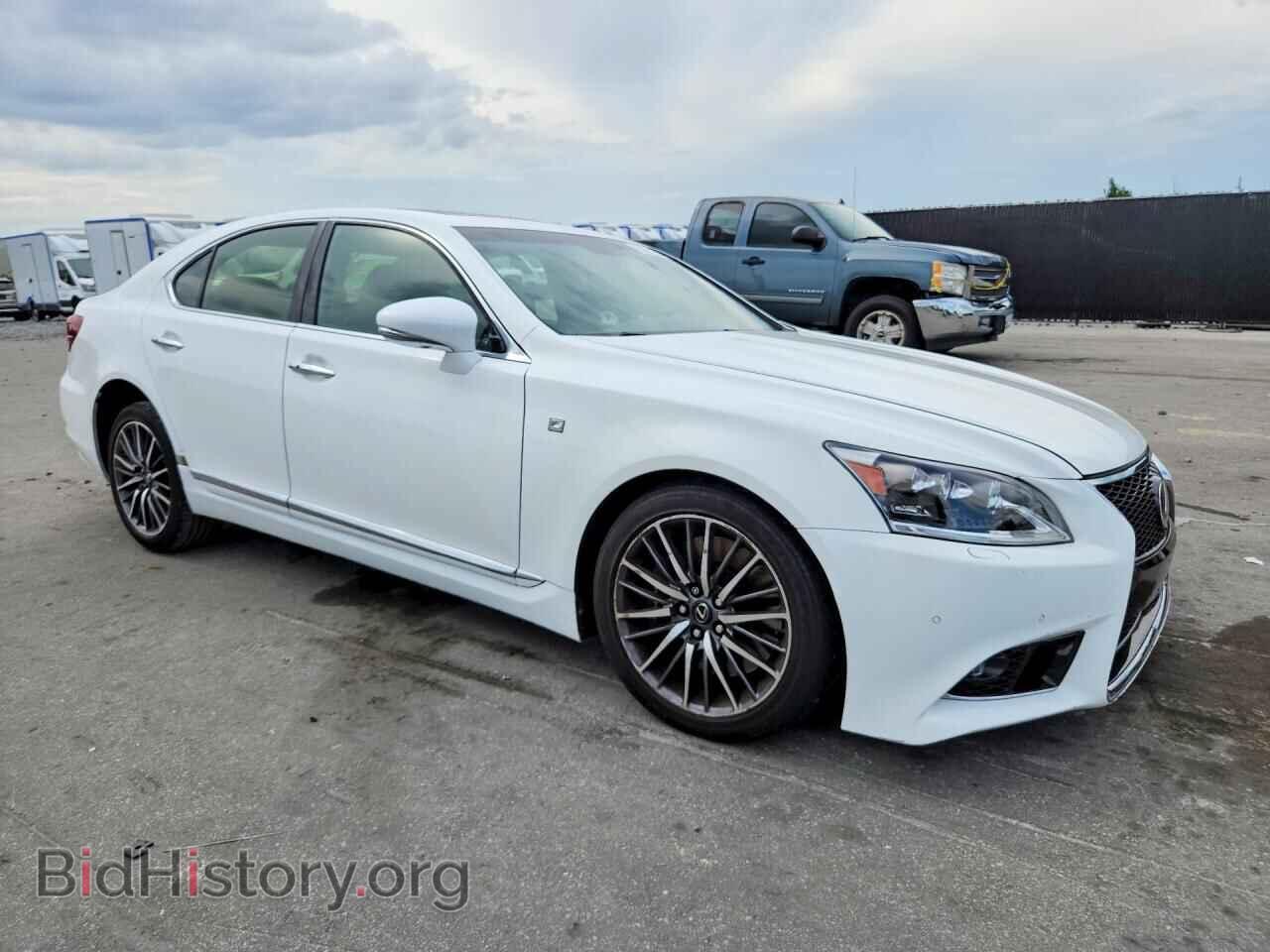2016 LEXUS LS460 - VIN: JTHBL5EF7G5139368 - Photo 4
