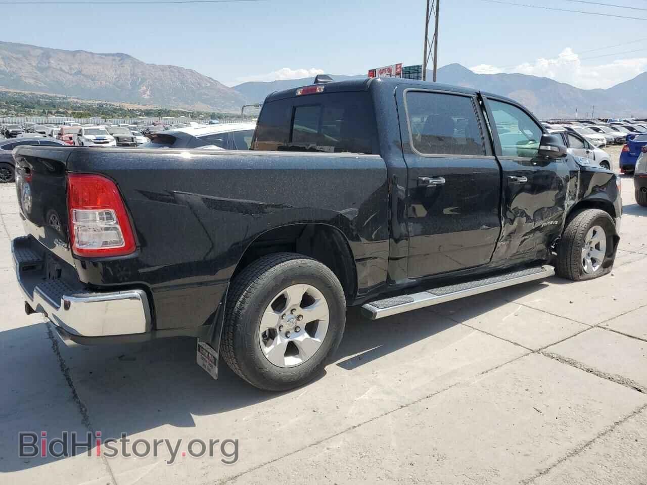 2020 RAM 1500 - VIN: 1C6SRFFT4LN364570 - Фото 3