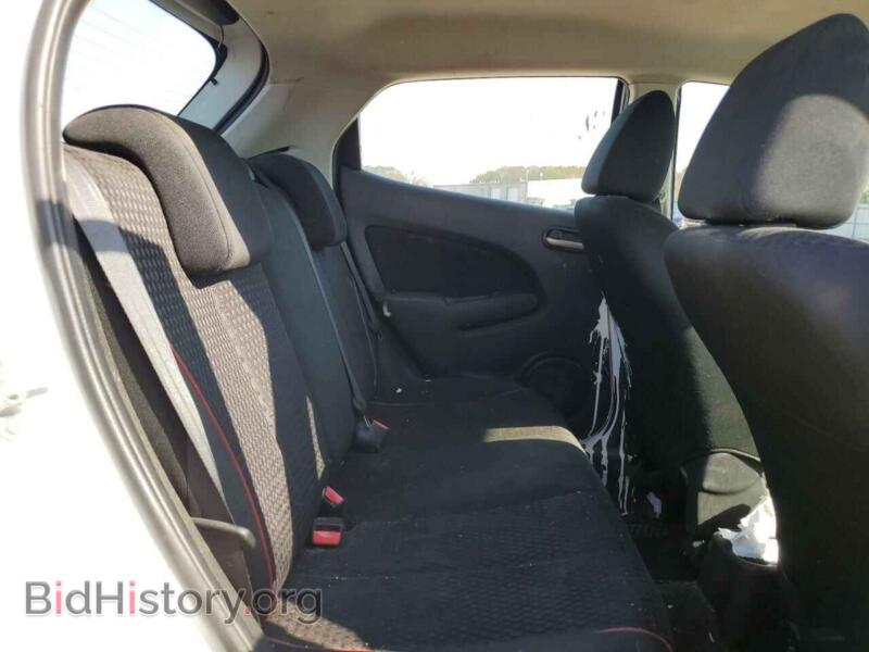 2013 Mazda 2 (VIN JM1DE1LY2D0158243) — photo 6 of 10