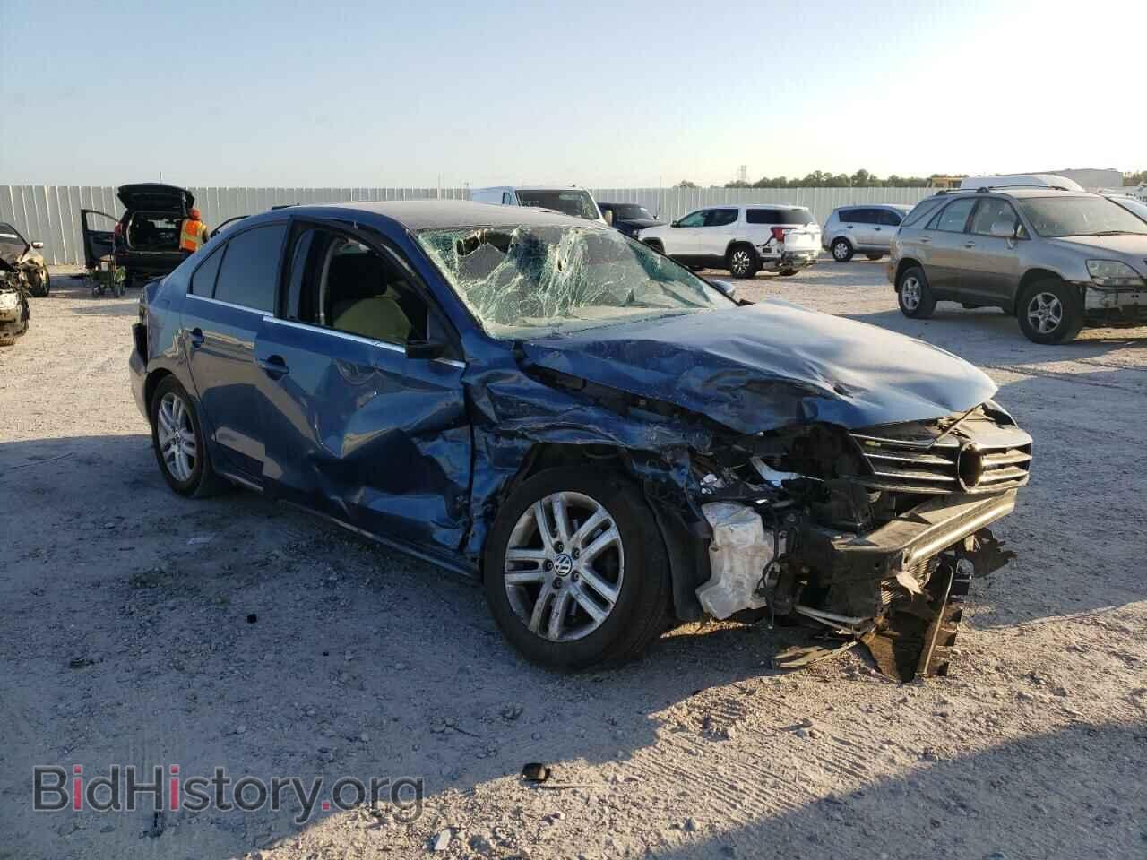2017 VOLKSWAGEN JETTA - VIN: 3VW2B7AJ5HM373589 - Фото 4