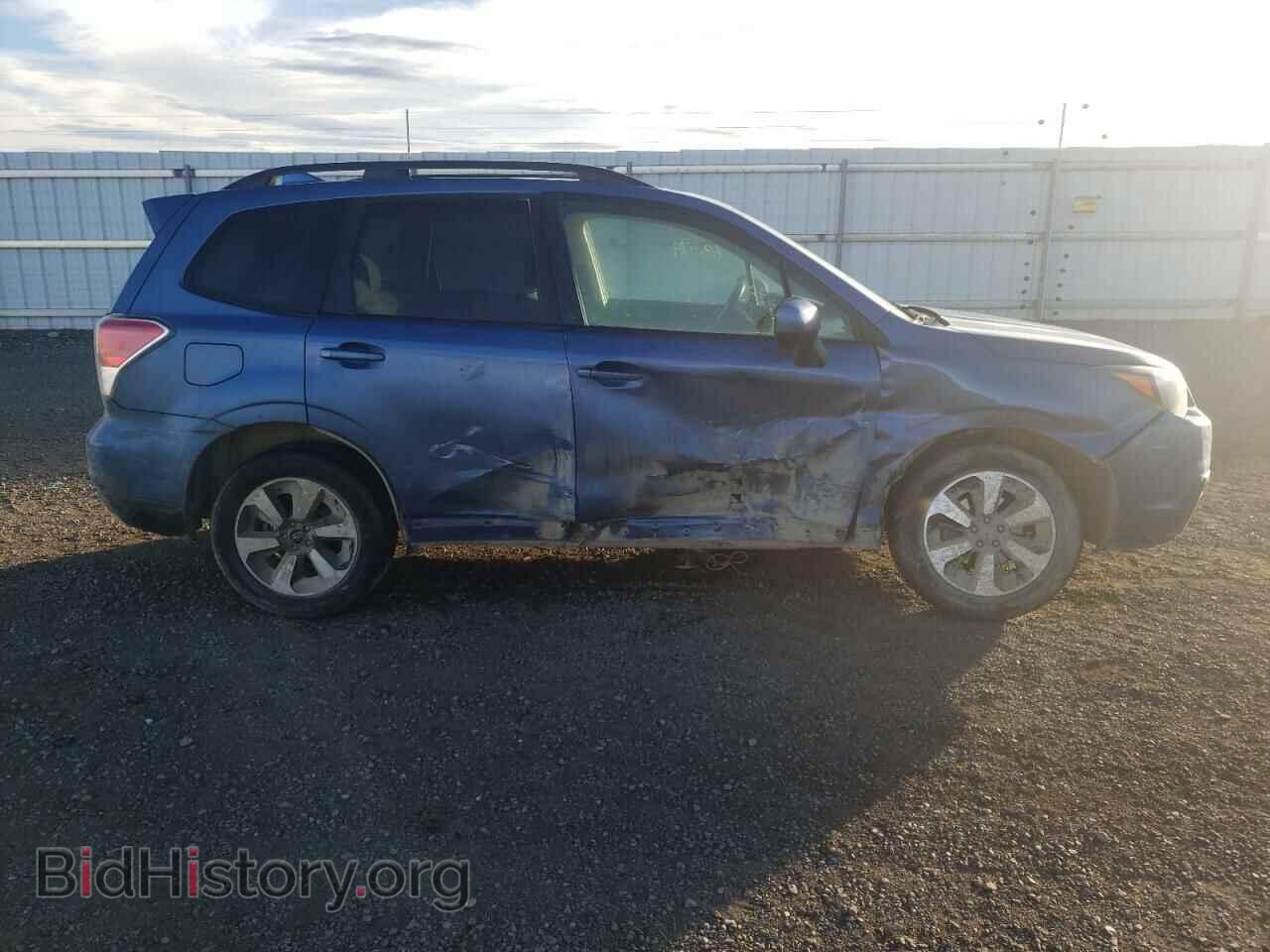 2017 SUBARU FORESTER - VIN: JF2SJAEC0HH546794 - Фото 9