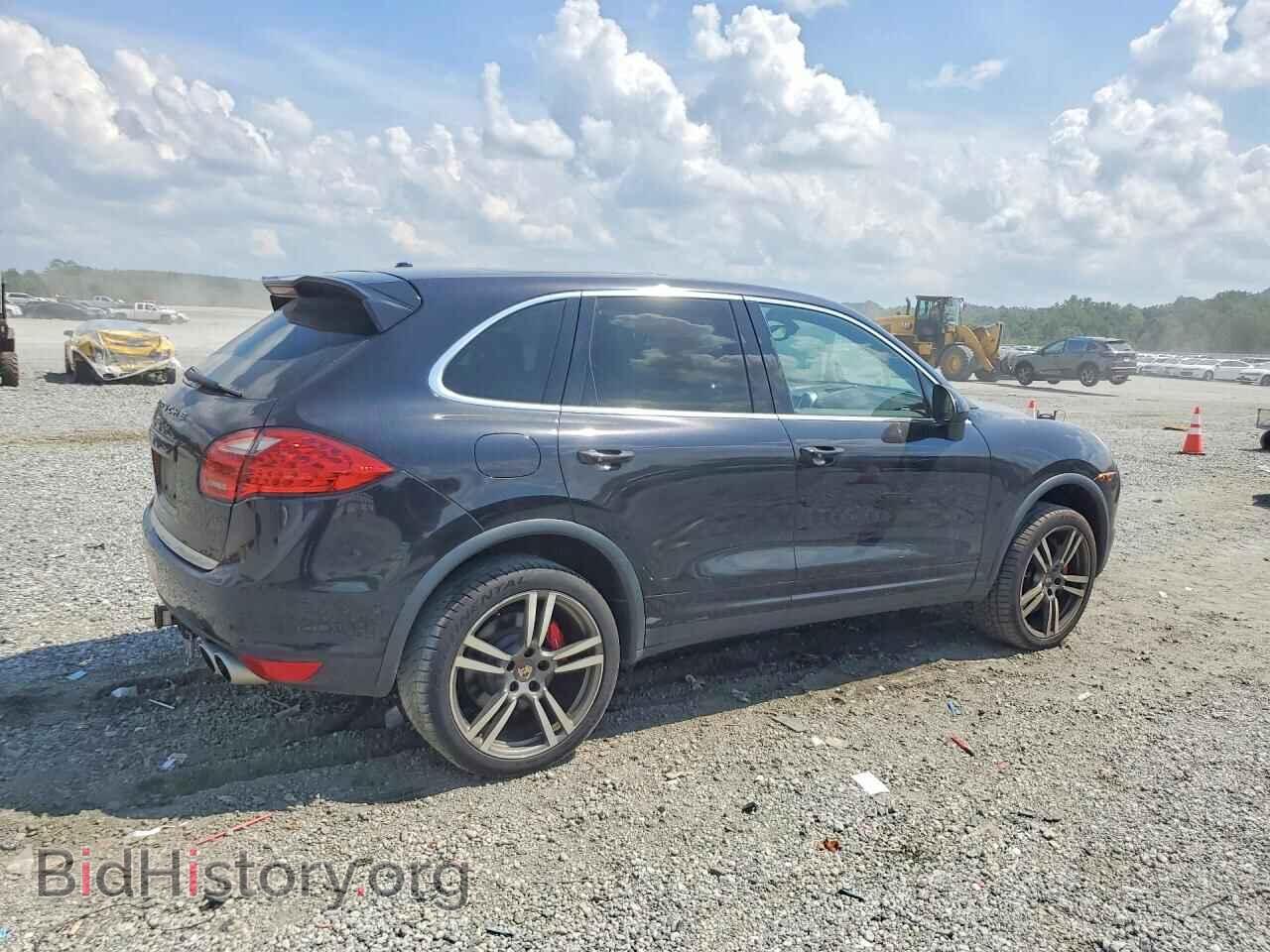 2011 PORSCHE CAYENNE - VIN: WP1AC2A21BLA88273 - Photo 3
