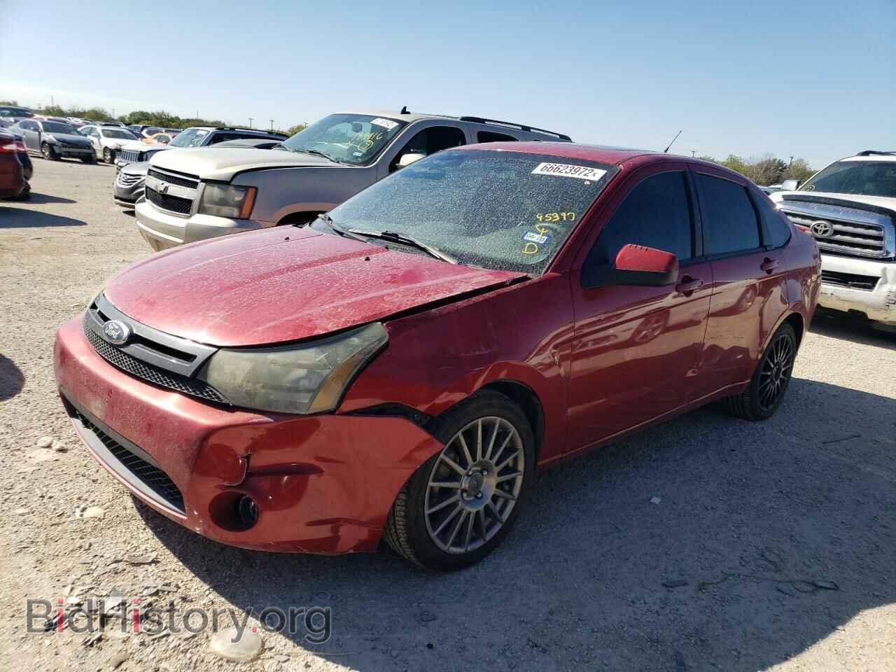 2011 FORD FOCUS - VIN: 1FAHP3GN9BW153290 - Фото 2