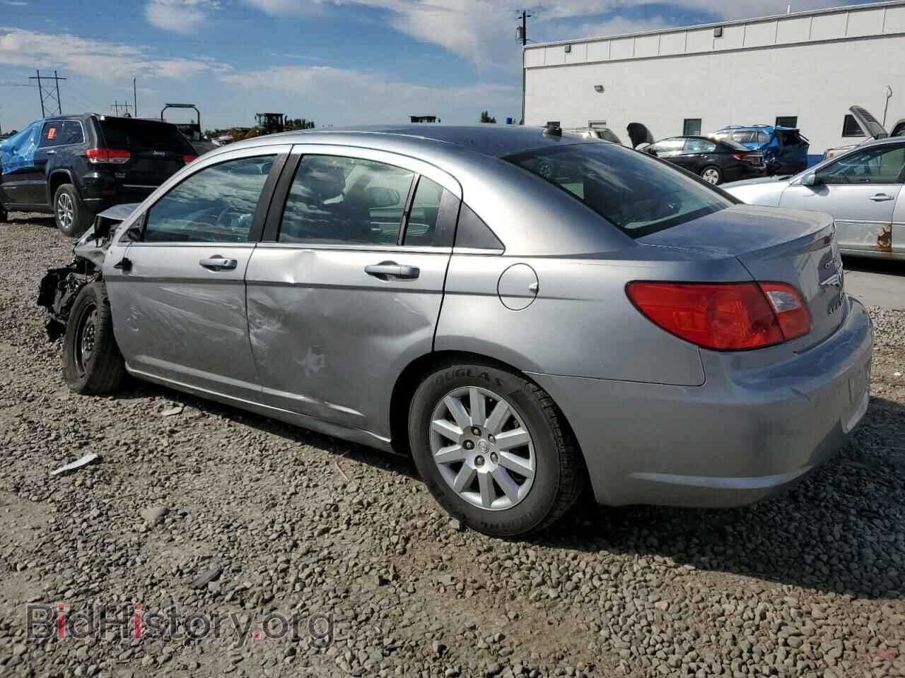 2010 CHRYSLER SEBRING - VIN: 1C3CC4FB0AN148100 - Фото 2