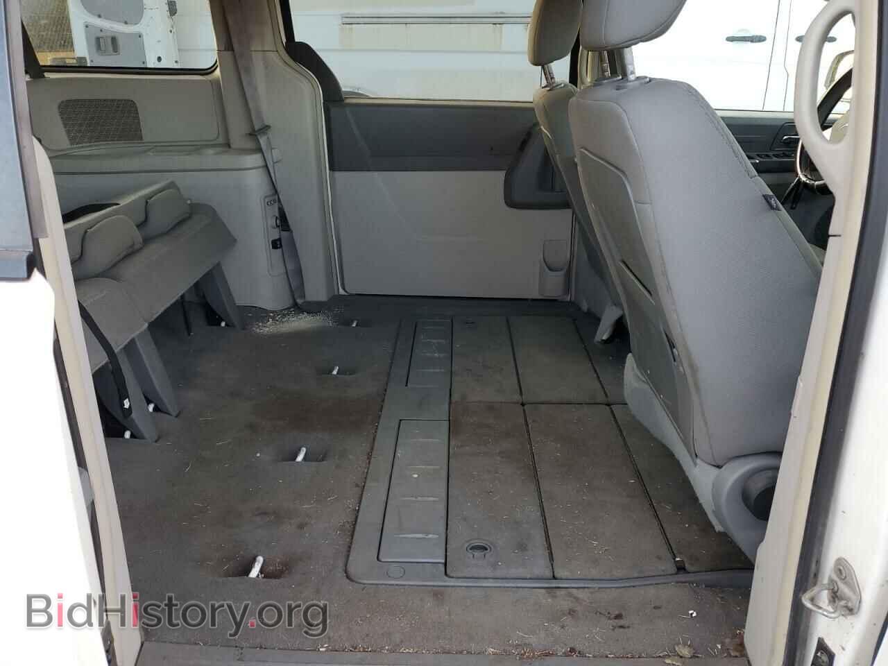 2008 CHRYSLER MINIVAN - VIN: 2A8HR44H18R831887 - Фото 6