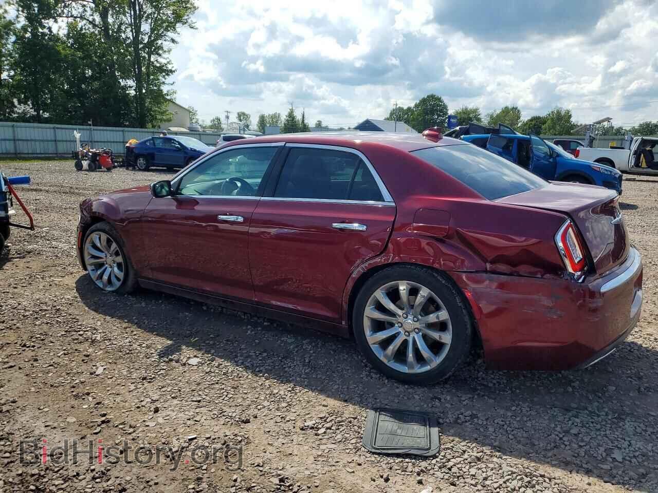 2019 CHRYSLER 300 - VIN: 2C3CCAEG5KH577576 - Photo 2