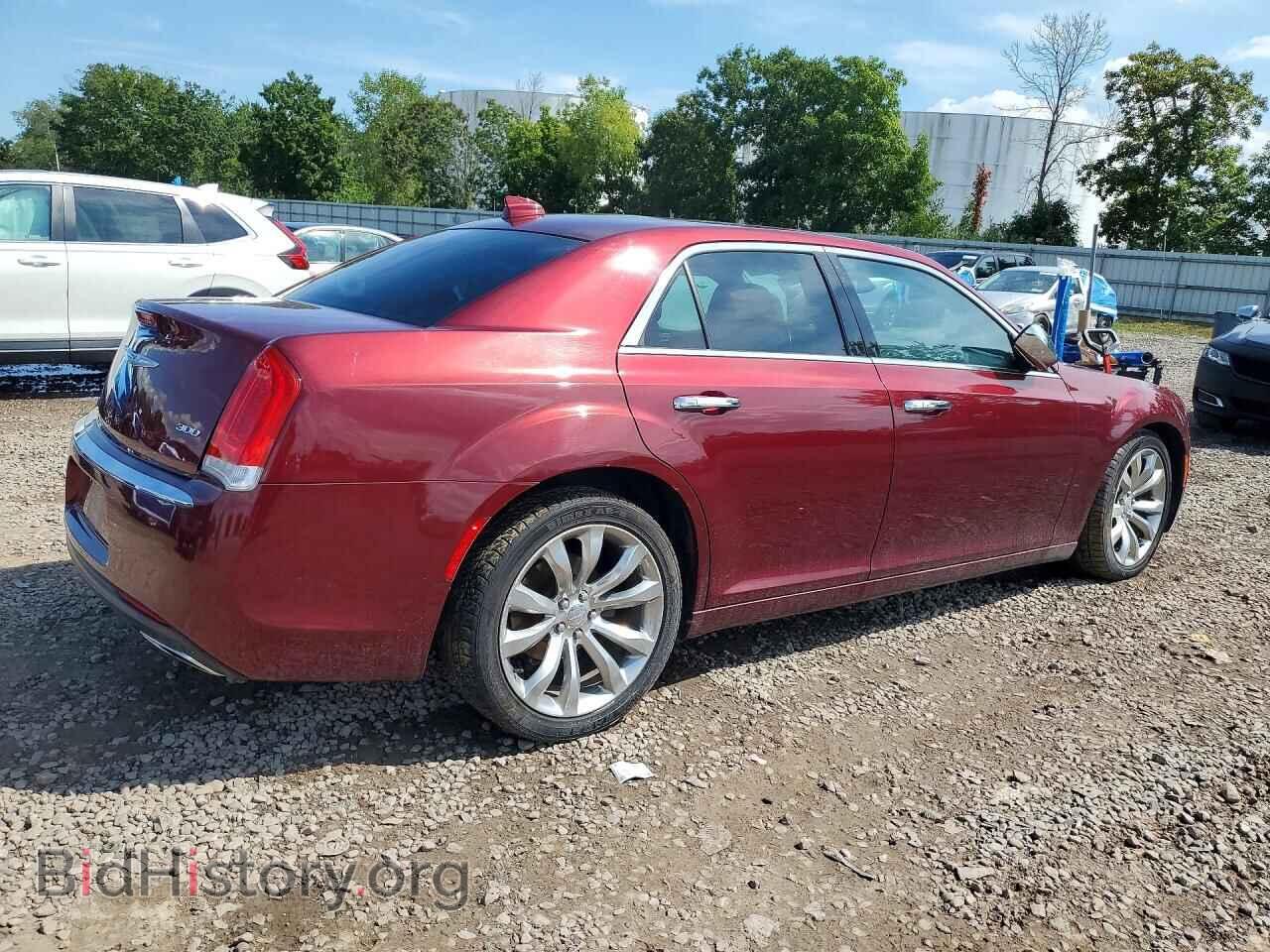 2019 CHRYSLER 300 - VIN: 2C3CCAEG5KH577576 - Photo 3