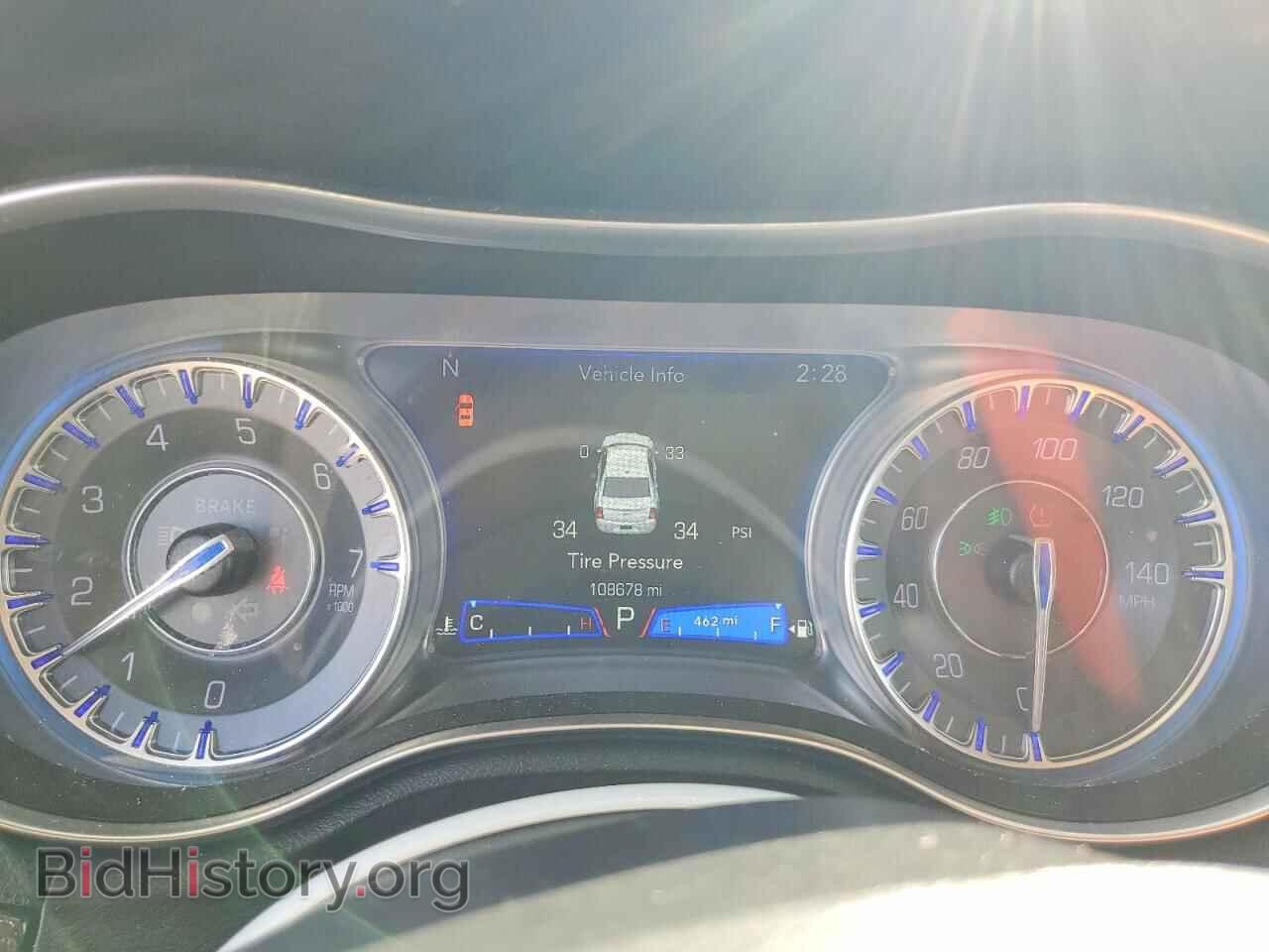 2019 CHRYSLER 300 - VIN: 2C3CCAEG5KH577576 - Photo 9