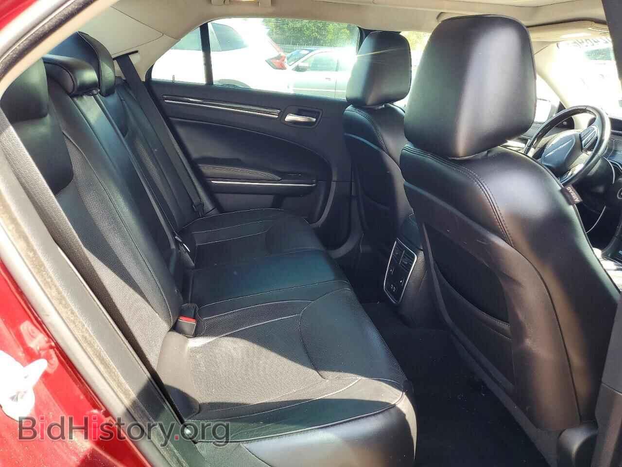 2019 CHRYSLER 300 - VIN: 2C3CCAEG5KH577576 - Photo 10