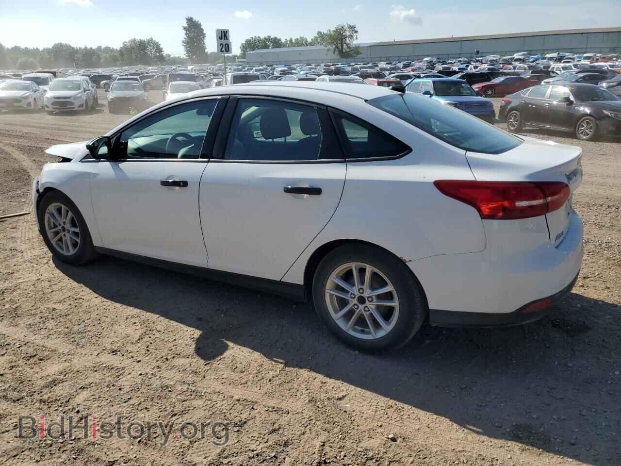 2016 FORD FOCUS - VIN: 1FADP3F23GL370090 - Фото 2