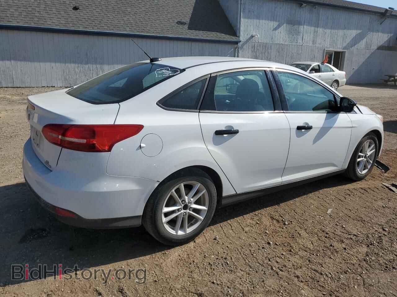 2016 FORD FOCUS - VIN: 1FADP3F23GL370090 - Фото 3