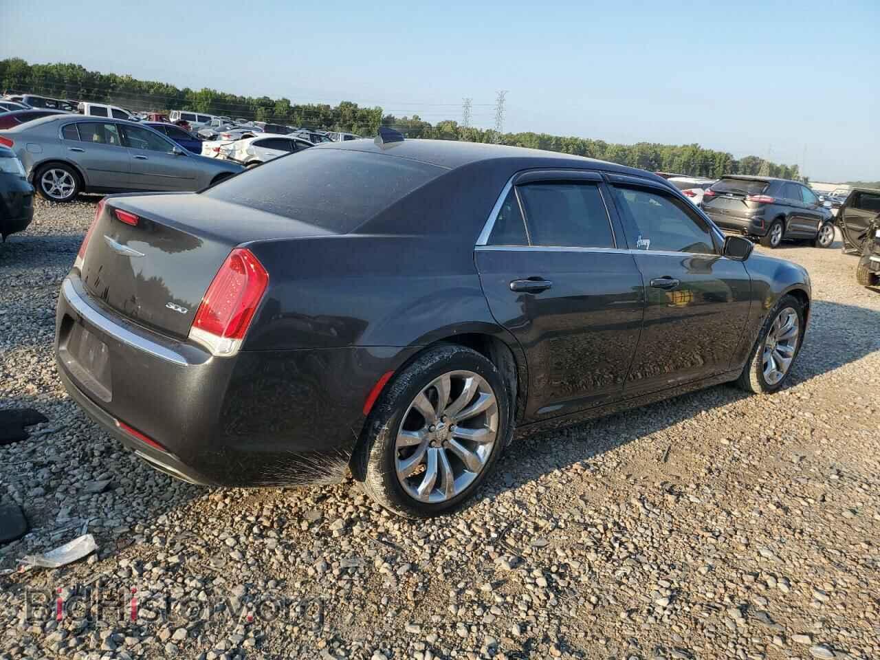 2018 CHRYSLER 300 - VIN: 2C3CCAAG6JH249913 - Фото 3