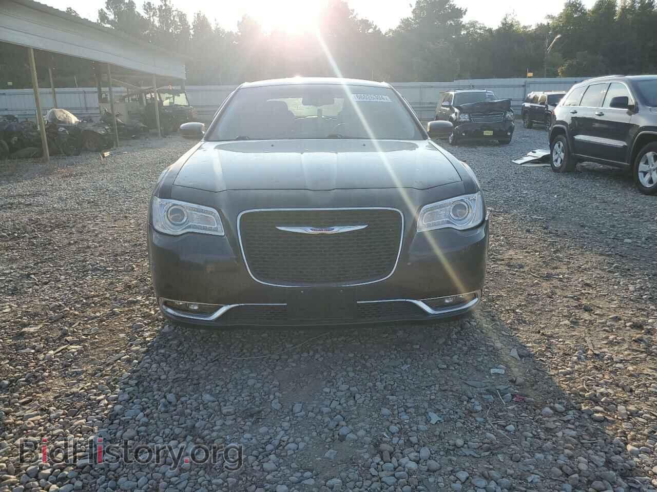 2018 CHRYSLER 300 - VIN: 2C3CCAAG6JH249913 - Фото 5